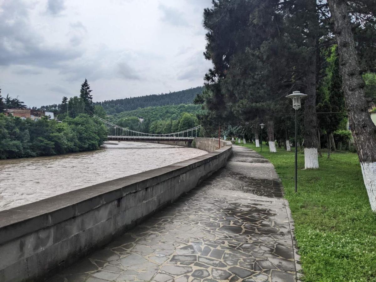 Riverside Боржоми Екстериор снимка